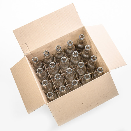 20 bottles of "Guala" 0.5 l without caps in a box в Абакане